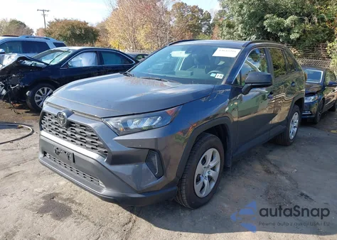 2020 Toyota Rav4 Le z USA, uszkodzony, nr VIN 2T3F1RFV4LC061447
